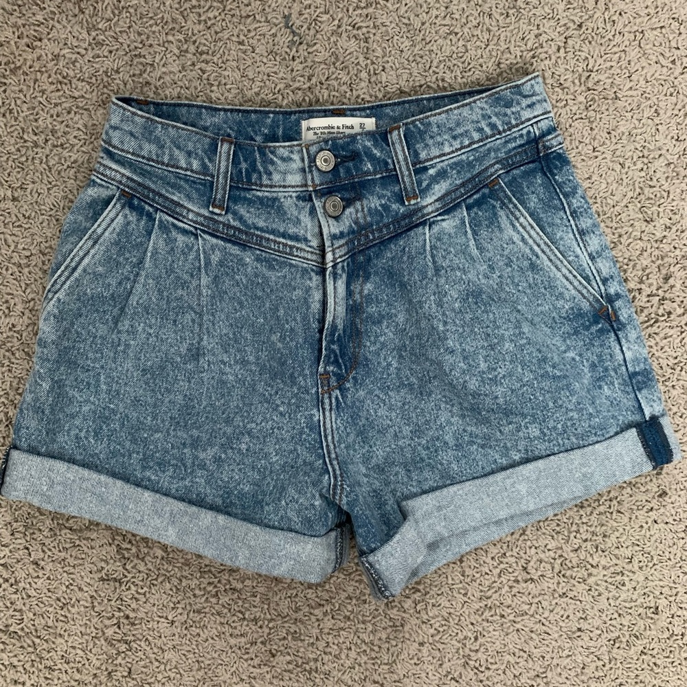 A&F paperbag short